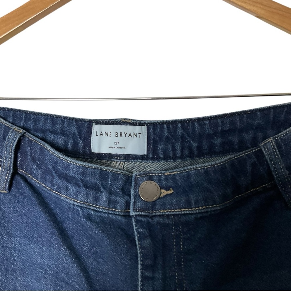 Lane Bryant Crop Dark Wash Blue Denim Jeans 22 - Picture 3 of 5